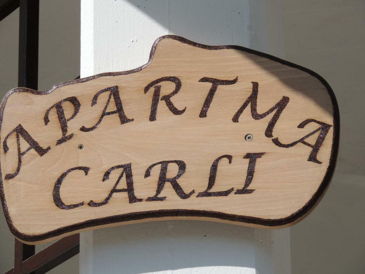 Apartment Carli-Jurc โคบาริด ภายนอก รูปภาพ